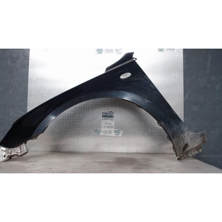 Aile avant gauche Mazda 3 A trois volumes 1.6 di turbo (2004-2009)