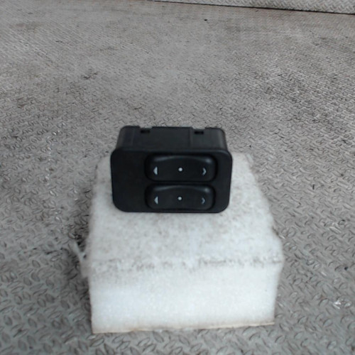Commande lève-glace porte avant gauche OPEL ASTRA G  ASTRA G COUPE