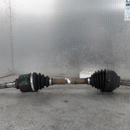 Transmission avant gauche Opel VIVARO A Camion plate-forme-Châssis 2.5 cdti (2006-2010)