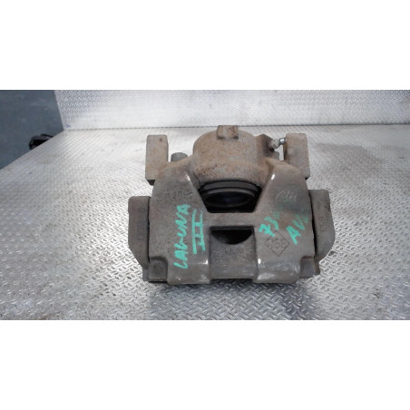 Etrier de frein avant gauche Renault LAGUNA III 2.0 dci (bt01, bt08, bt09, bt0e, bt0k, bt12, bt1c, bt1d,... (2007-2015) 5 portes