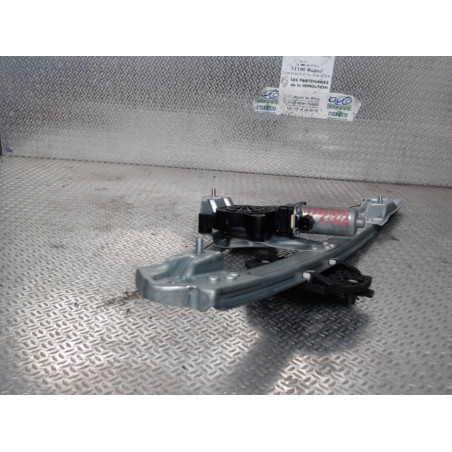 Mecanisme  moteur lève-glace avant droit DACIA SANDERO 2  0