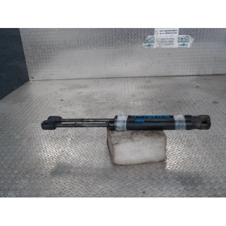 Verin gauche hayon Audi A4 B6 1.9 tdi (2000-2004) 4 portes