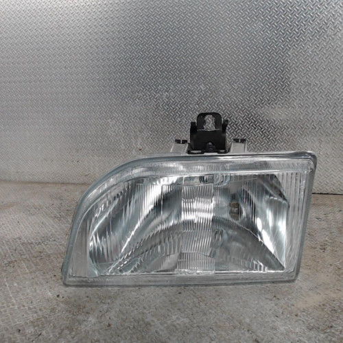 Phare gauche Ford FIESTA III 1.8 d (1989-1995)