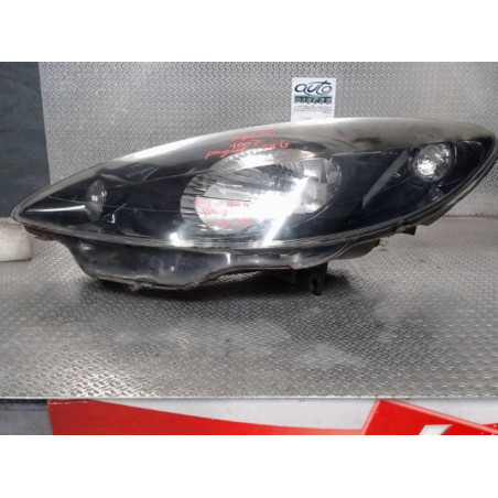 Phare gauche Peugeot 1007 1.4 hdi (2005)