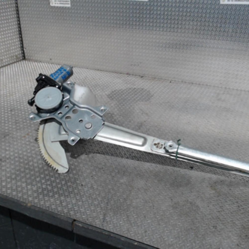 Mecanisme  moteur lève-glace avant droit Opel AGILA 1.0 (2008-2011)
