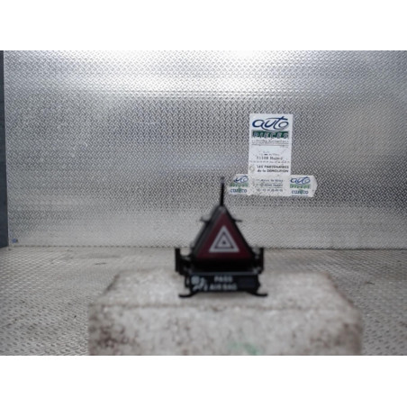Bouton de warning MERCEDES CLASSE A 169  CLASSE A 169 PHASE 2