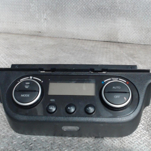 Commande de chauffage Suzuki SWIFT III 1.3 ddis (2005)