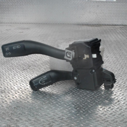 Commande clignotant Audi A3 Sportback 2.0 tdi (2004-2013) 5 portes