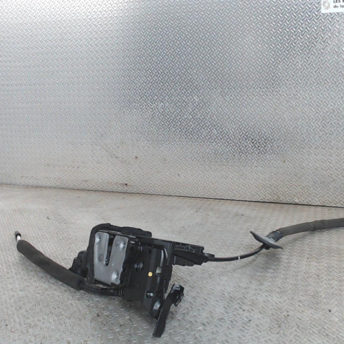Serrure porte avg RENAULT CAPTUR 1  0