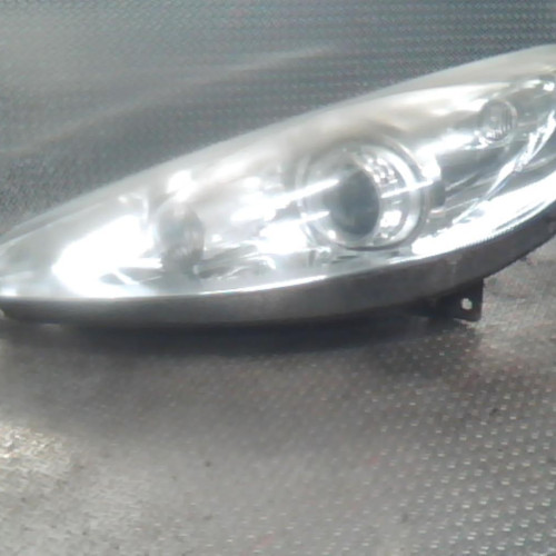 Phare gauche Peugeot 407 Coupé 2.0 hdi (2005)