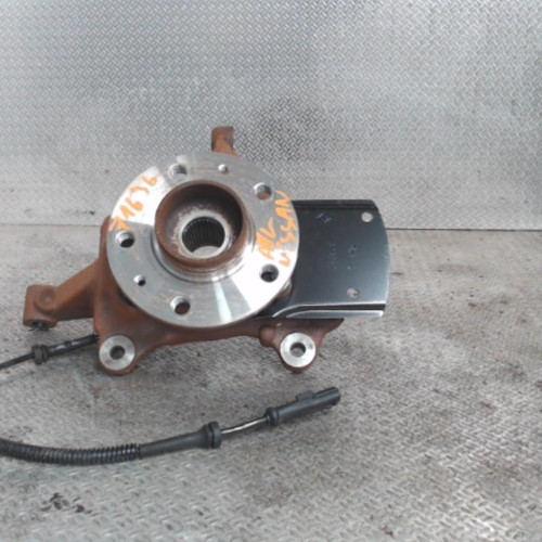 Pivot avg NISSAN NV300  0