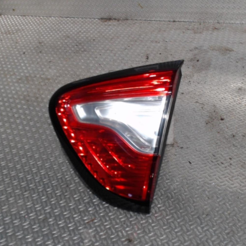 Feu arrière intérieur droit RENAULT CAPTUR 1  0