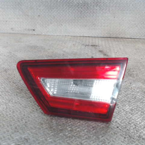 Feu arrière intérieur droit Renault CLIO IV 1.5 dci 75 (2012) 5 portes