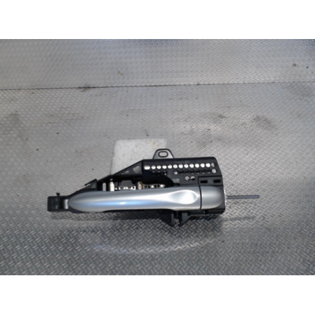 Poignee ext porte ard RENAULT CAPTUR 1  0