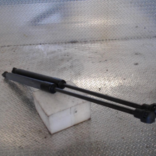 Verin gauche hayon RENAULT CAPTUR 1  0