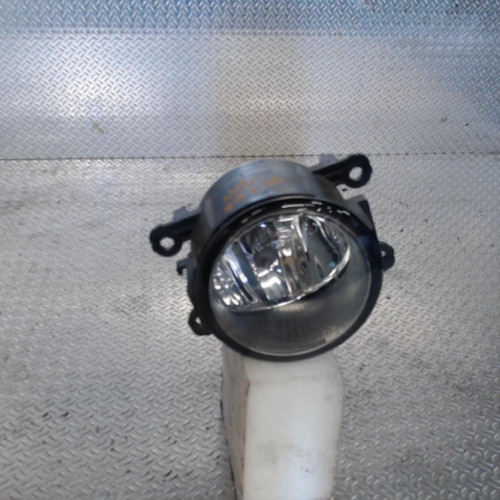 Phare antibrouillard avant gauche NISSAN NV300  0