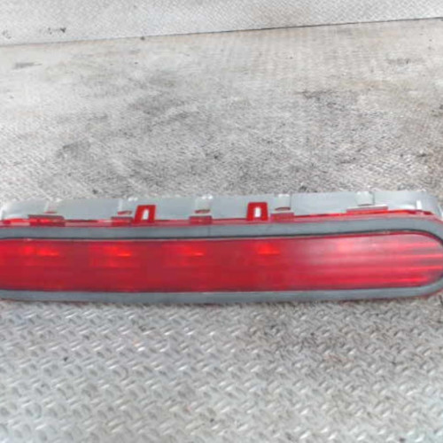 Feux stop supplementaire TOYOTA COROLLA VERSO 2  COROLLA VERSO 2 PHASE 2