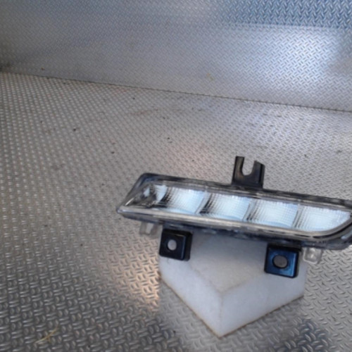 Feu position droit RENAULT CAPTUR 1  0