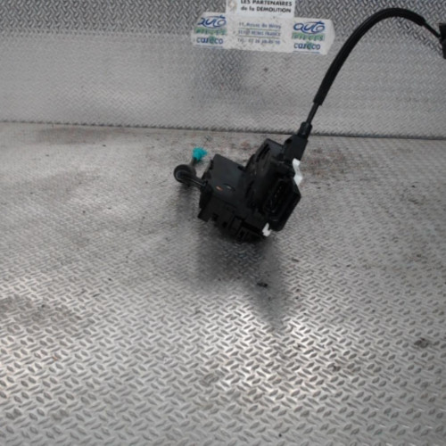 Serrure porte avd PEUGEOT 207  0