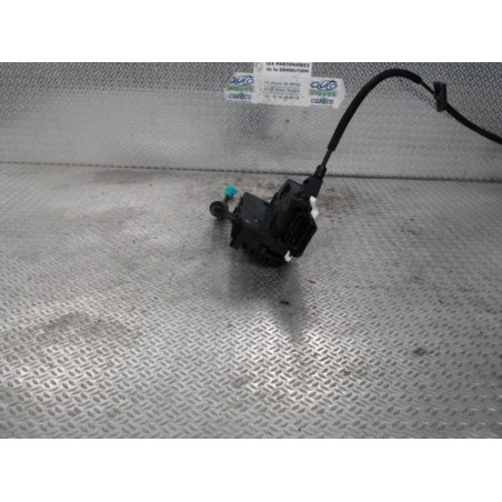 Serrure porte avd PEUGEOT 207  0