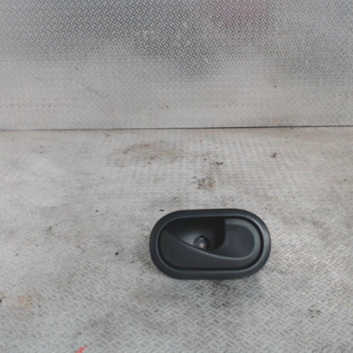 Poignee int porte avd Renault TWINGO II 1.2 16v (2007-2014) 3 portes