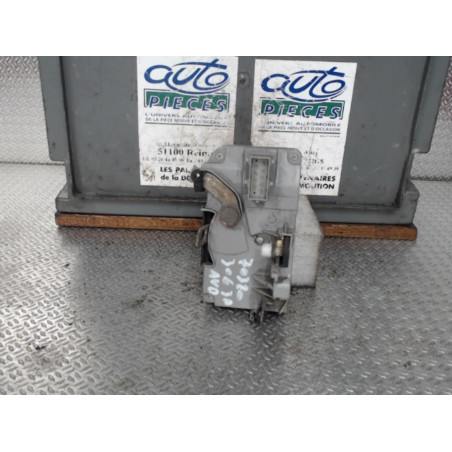 Serrure porte avd Peugeot 306 3-5 portes 1.9 d (1994-2001)