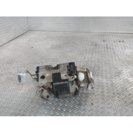 Serrure porte avd Peugeot BOXER Camionnette 2.0 hdi (2002-2006)