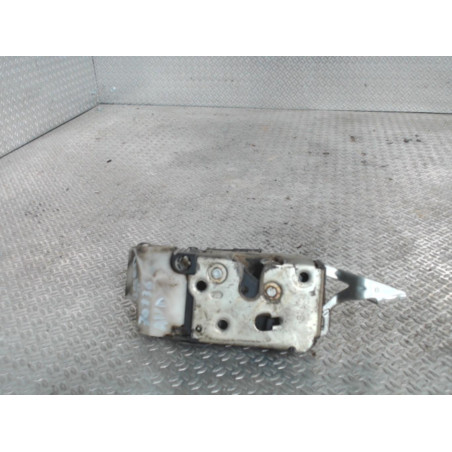 Serrure porte avd Peugeot BOXER Camionnette 2.0 hdi (2002-2006)