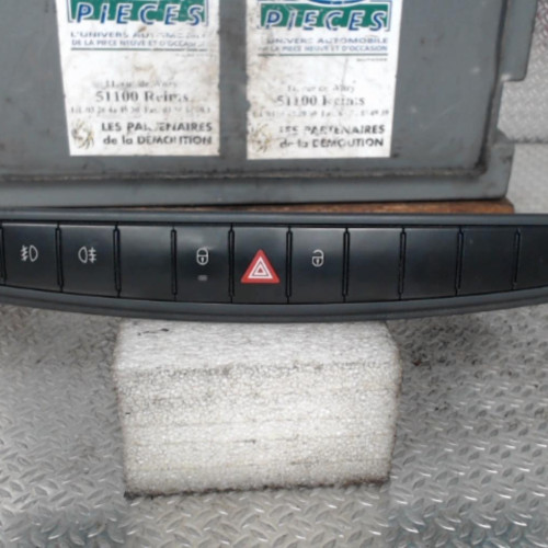 Bouton de warning SMART FORFOUR 1  FORFOUR 1