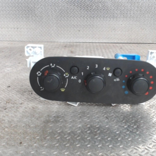 Commande de chauffage Renault TRAFIC III Autobus-Autocar 1.6 dci 120 (2014)