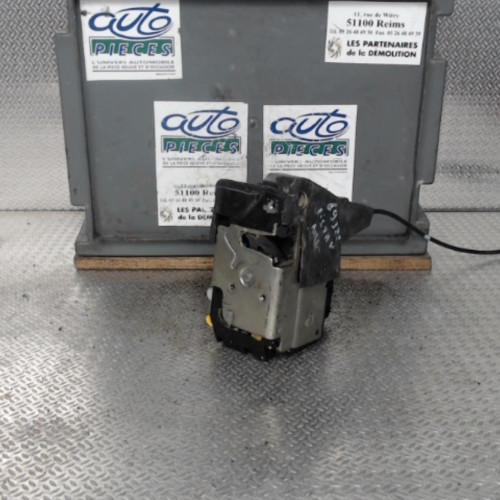 Serrure porte arg Ford FIESTA V 1.6 tdci (2004-2008)