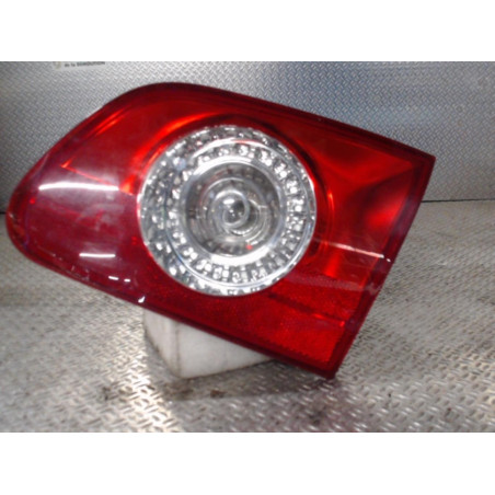 Feu arrière intérieur droit Vw PASSAT B6 Variant 2.0 bluetdi (2009-2010)
