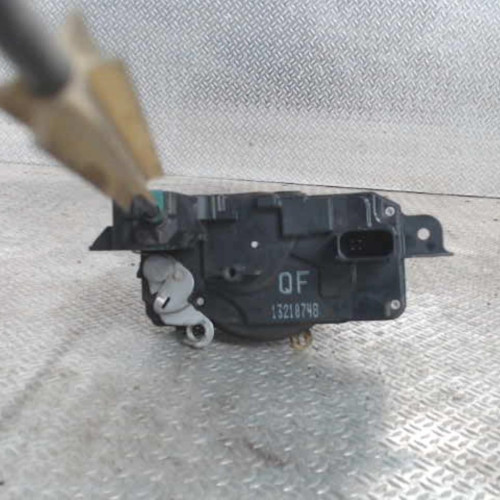 Serrure porte avg Opel ASTRA H GTC 1.3 cdti (2005-2010) 3 portes