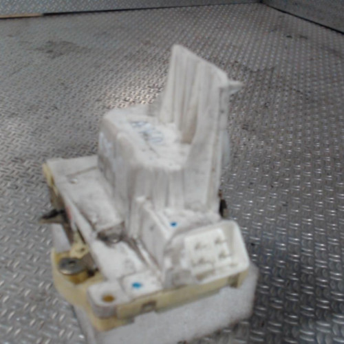 Serrure porte avd Ford FOCUS I Clipper 1.8 turbo di - tddi (1999-2004)