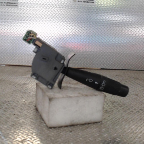 Commande essuie glace Peugeot 205 II 1.4 (1988-1998)