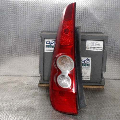 Feu arrière gauche Ford FIESTA V 1.6 tdci (2004-2008)