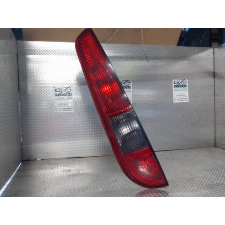 Feu arrière gauche Ford FOCUS II Turnier 1.6 tdci (2004-2012)