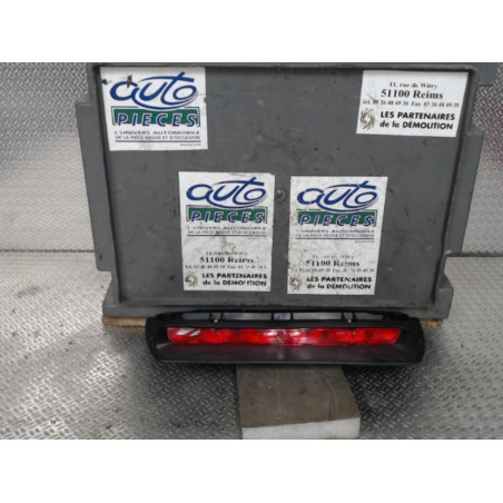 Feux stop supplementaire Citroën C5 II 2.0 hdi (2004-2008) 5 portes