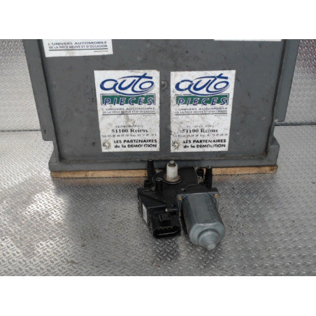Moteur leve-vitre avg Audi A4 B5 Avant 2.5 tdi (1997-2001)