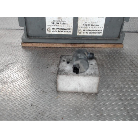 Pompe lave-glace avant Opel MOVANO Fourgon 2.5 cdti (2003)