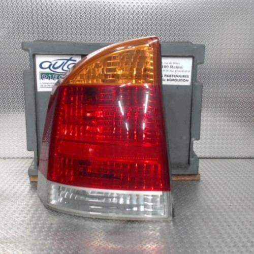 Feu arrière gauche Opel VECTRA C GTS 1.8 16v (2002-2008)