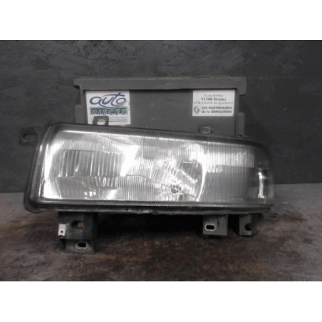 Phare gauche Renault MASTER II Camionnette 2.2 dci 90 (2000)