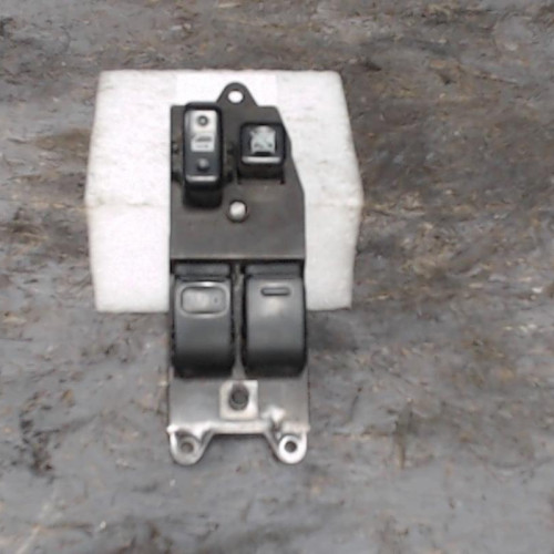 Commande lève-glace porte avant gauche Toyota YARIS 1.4 d-4d (2001-2005)