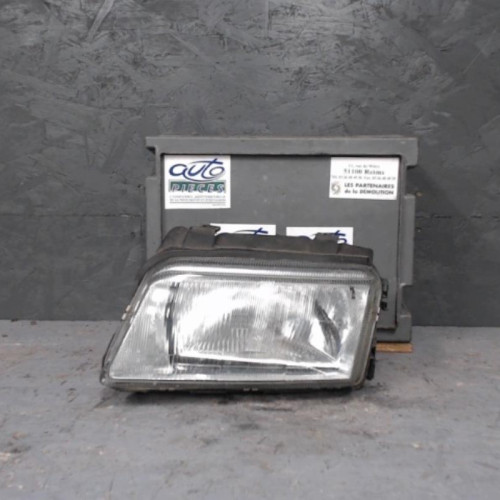 Phare gauche Audi A4 B5 1.9 tdi (1995-2000) 4 portes