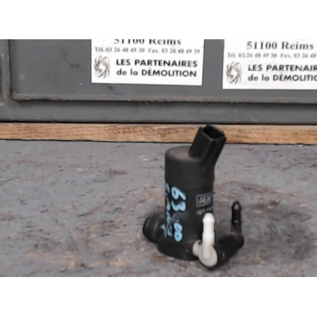 Pompe lave-glace avant Ford FOCUS C-MAX 2.0 tdci (2003-2007)