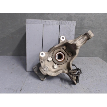 Moyeu avd Renault LAGUNA III 2.0 dci (bt01, bt08, bt09, bt0e, bt0k, bt12, bt1c, bt1d,... (2007-2015) 5 portes