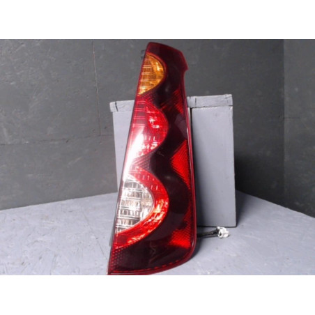 Feu arrière droit Nissan NOTE 1.5 dci (2010-2012)