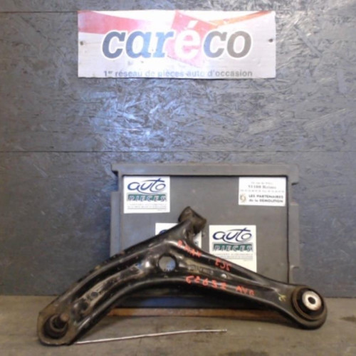 Triangle inf avg Ford B-MAX 1.0 ecoboost (2012)