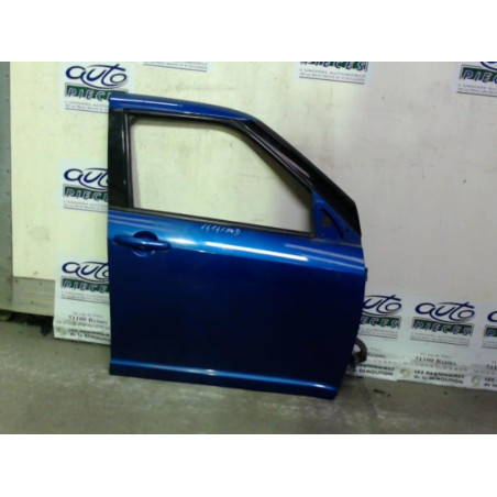 Porte avant droite Suzuki SWIFT III 1.3 ddis (2005) 5 portes