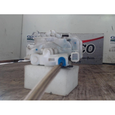 Serrure porte avd Fiat FIORINO Camionnette-Monospace 1.3 d multijet (2007)